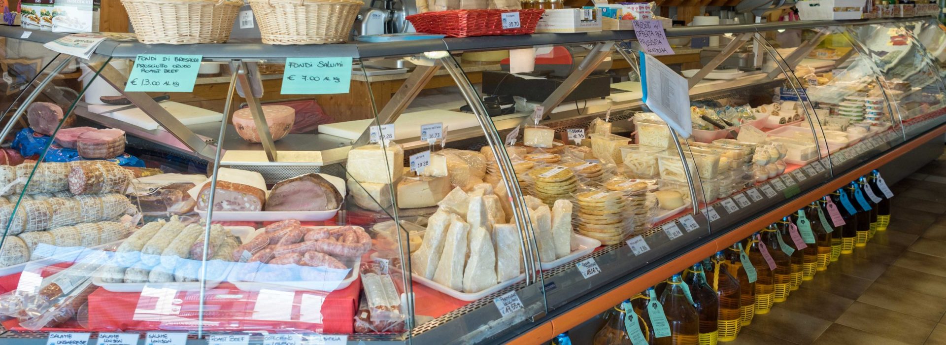 Spaccio-latteria-di-coderno-sede-di-bertiolo-4